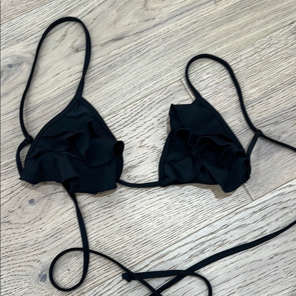 Black Tori Praver ruffle bikini top size medium